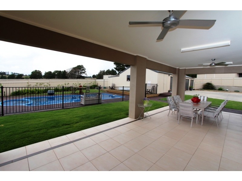 21 Tom Close, Kelso NSW 2795
