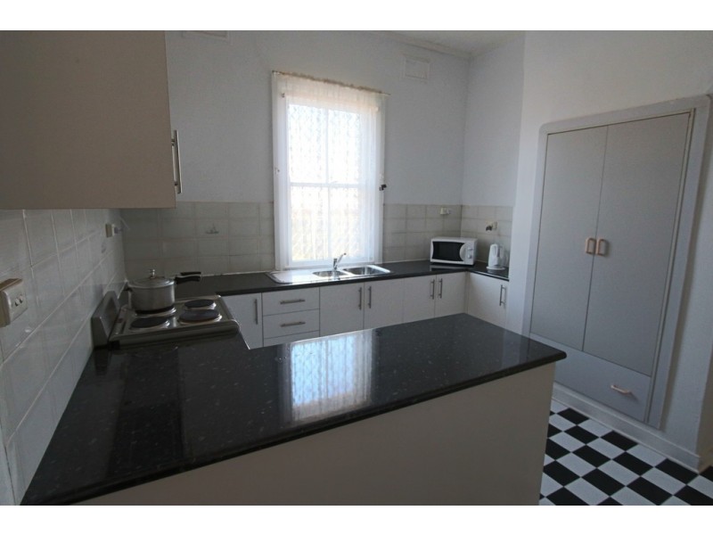 197 Stewart Street, Bathurst NSW 2795