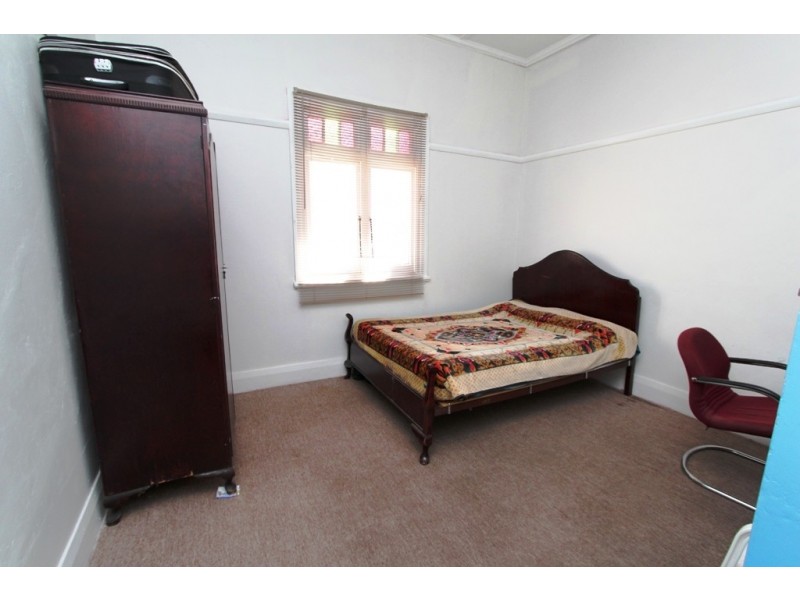 197 Stewart Street, Bathurst NSW 2795