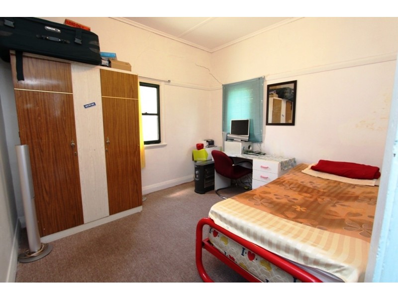 197 Stewart Street, Bathurst NSW 2795