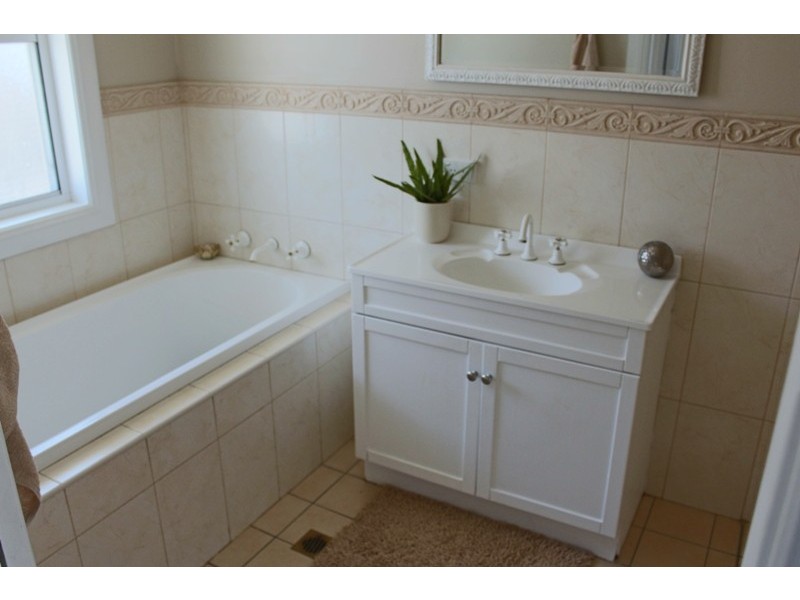 72 Morrisset Street, Bathurst NSW 2795