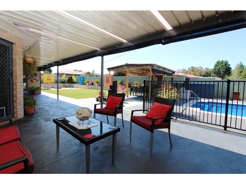 5 Emerald Drive, Kelso NSW 2795