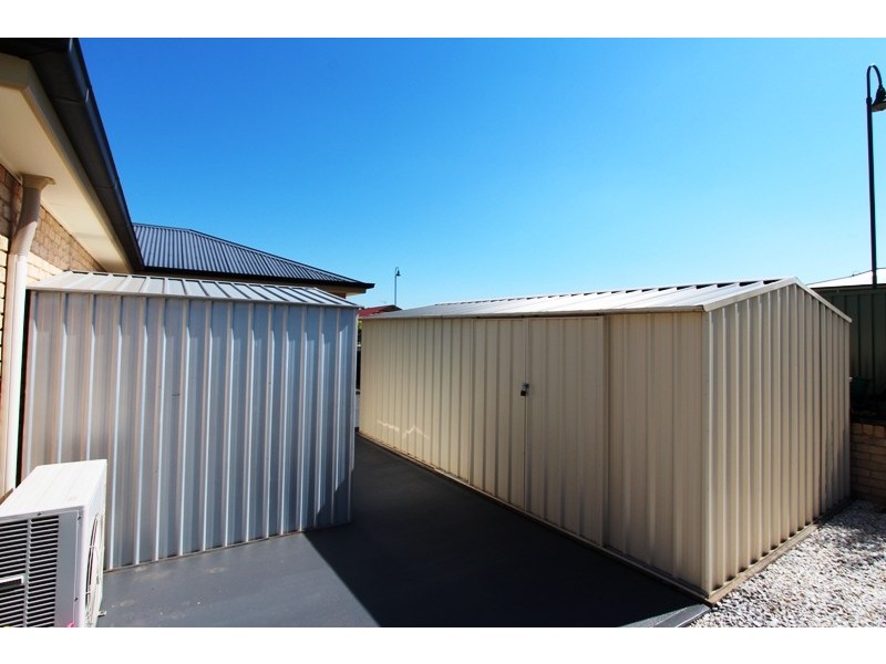 5 Emerald Drive, Kelso NSW 2795