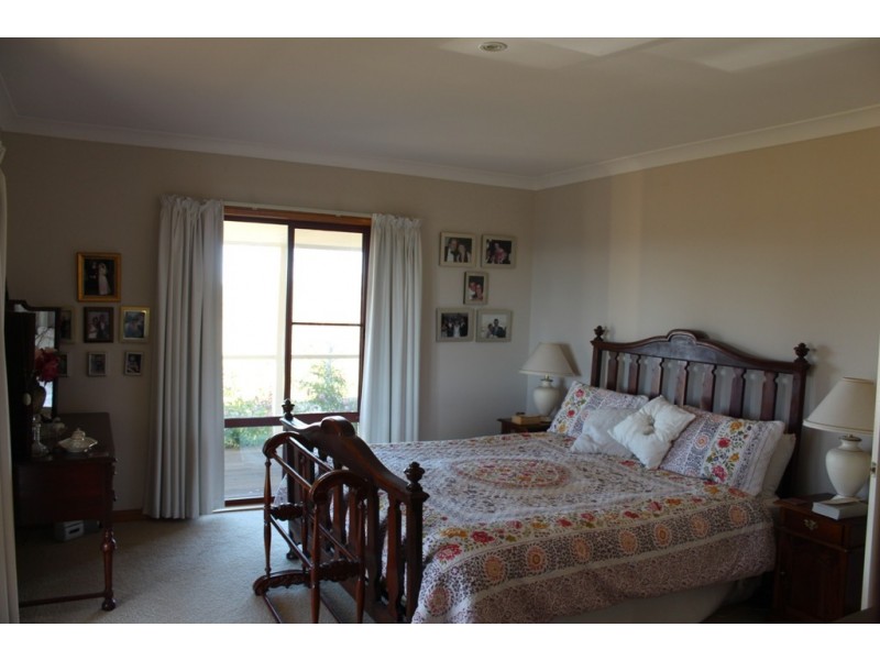 2044 Lagoon Road, Bathurst NSW 2795