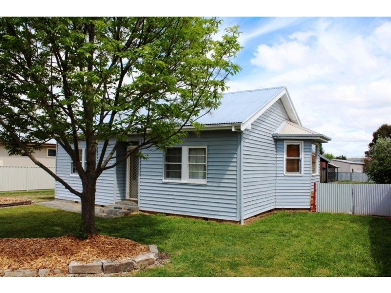 9 Park Street, Eglinton NSW 2795