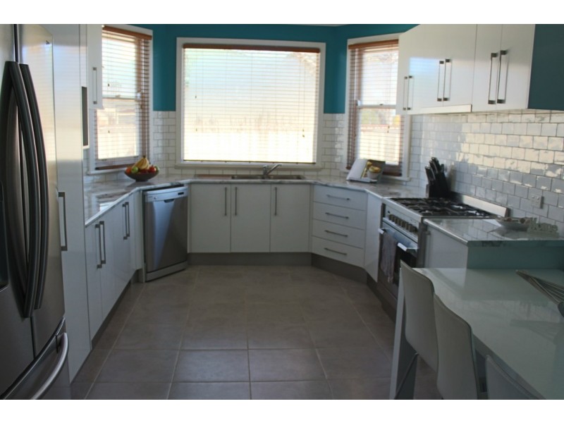 9 Park Street, Eglinton NSW 2795