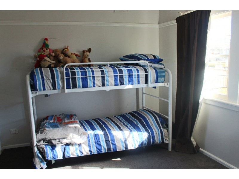 9 Park Street, Eglinton NSW 2795