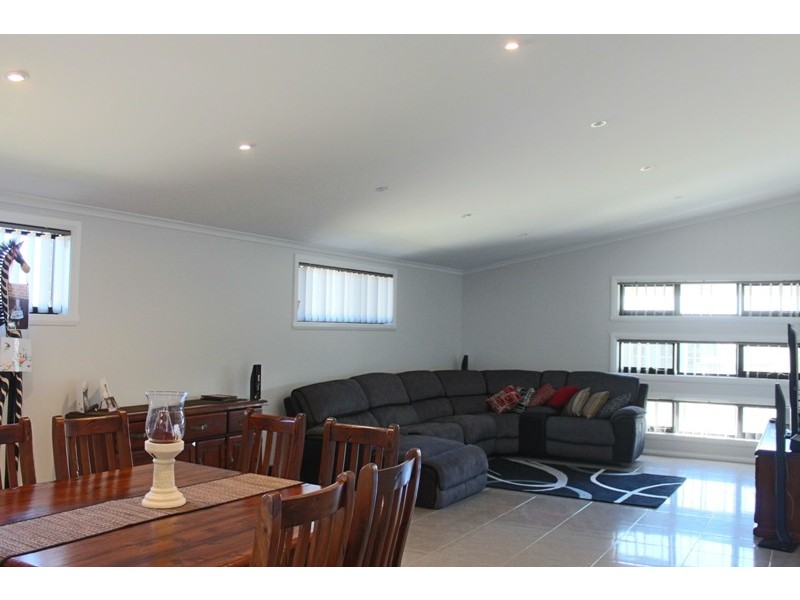 22 Mendel Drive, Kelso NSW 2795