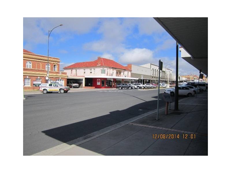 2/35 William St, Bathurst NSW 2795