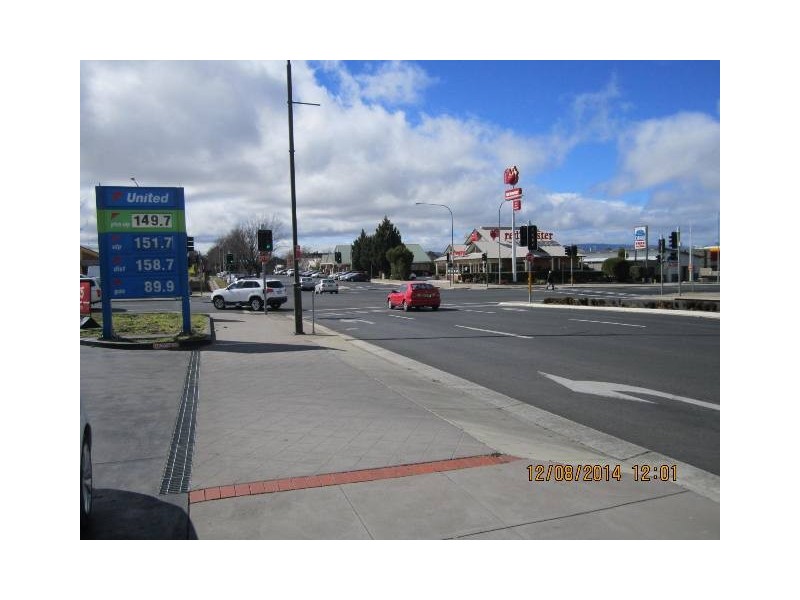 2/35 William St, Bathurst NSW 2795