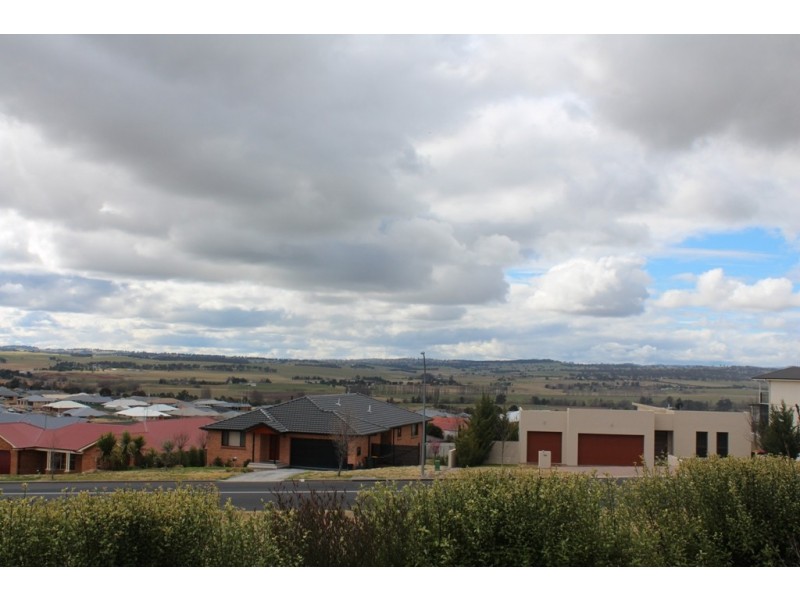 14 Pellion Place, Windradyne NSW 2795