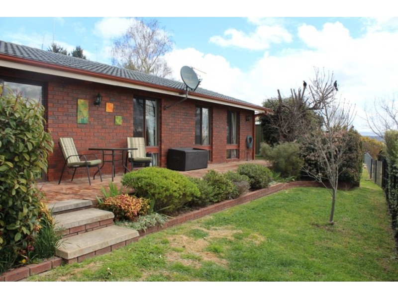 14 Pellion Place, Windradyne NSW 2795