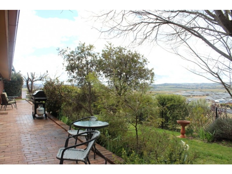 14 Pellion Place, Windradyne NSW 2795