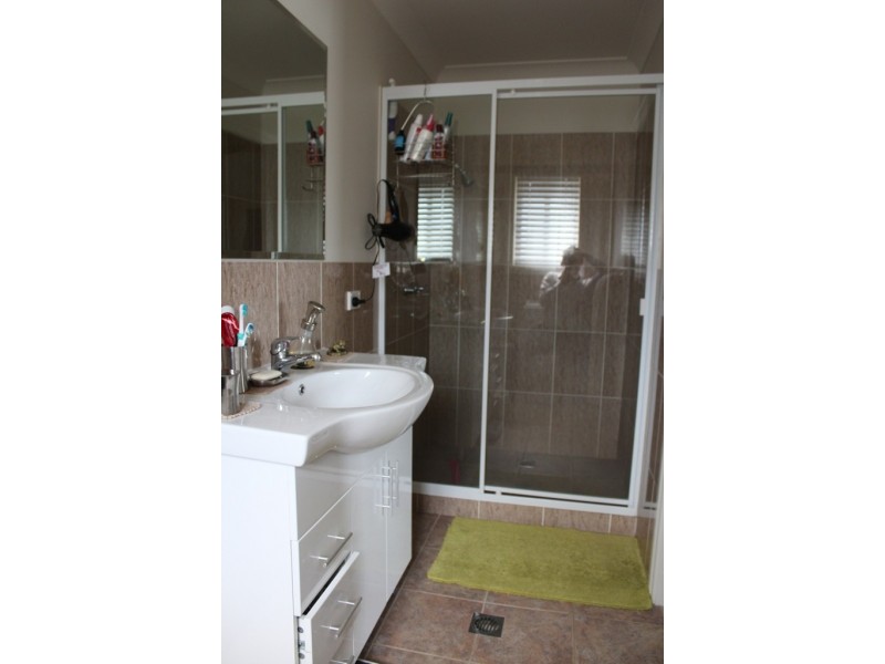 13 Munro Street, Bathurst NSW 2795