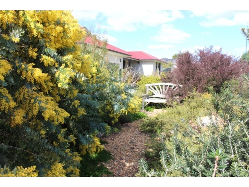 13 Munro Street, Bathurst NSW 2795