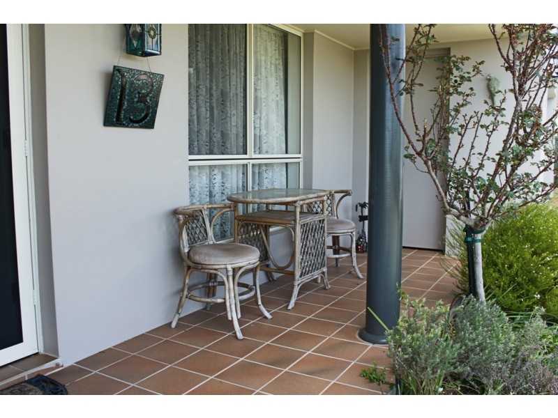 13 Munro Street, Bathurst NSW 2795