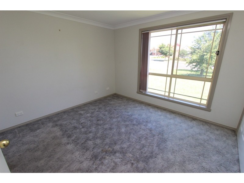 22 Richardson Street, Windradyne NSW 2795