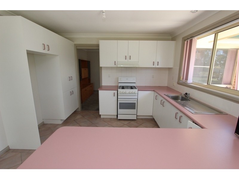22 Richardson Street, Windradyne NSW 2795