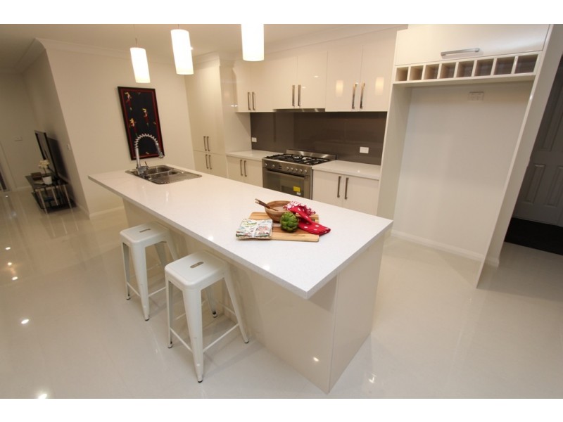 10 Press Court, Kelso NSW 2795