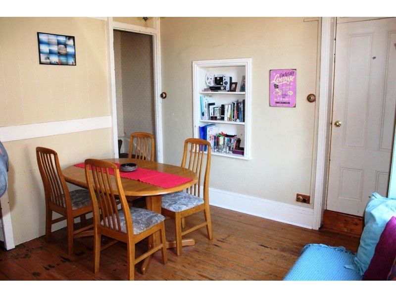 82 Russell Street, Bathurst NSW 2795