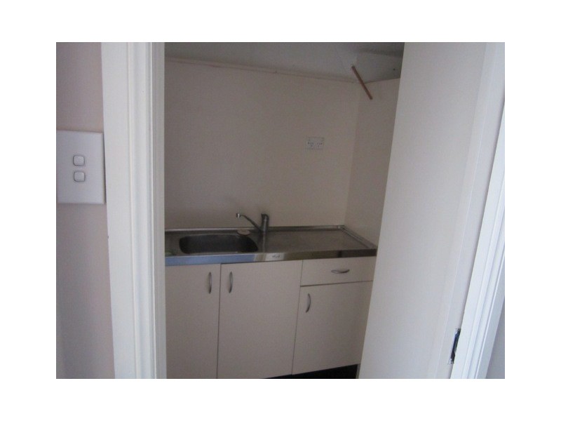 1/137 George st, Bathurst NSW 2795