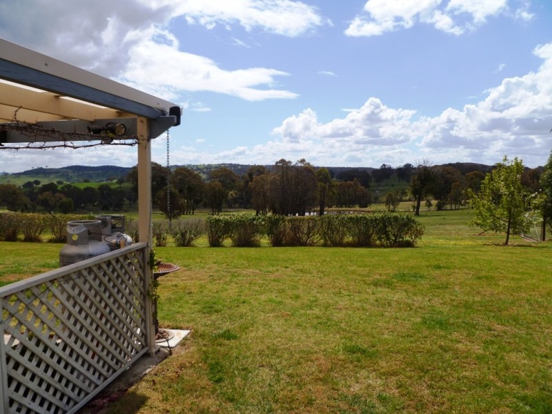 109 James White Drive, Bathurst NSW 2795