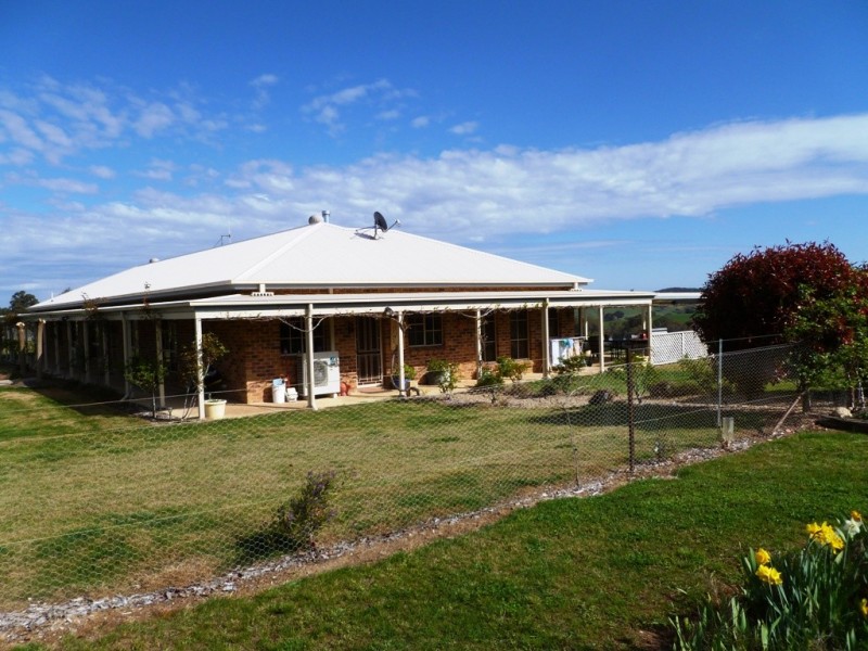 109 James White Drive, Bathurst NSW 2795