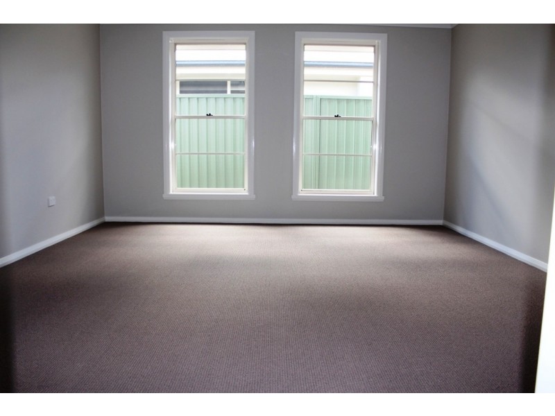 2A Phillip Street, Llanarth NSW 2795