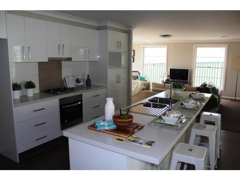 4 Phillip Street, Llanarth NSW 2795