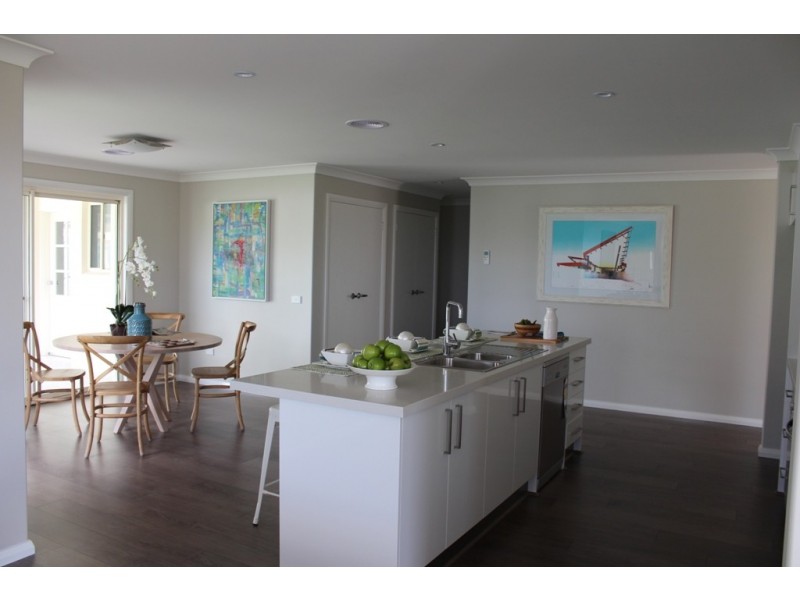 4 Phillip Street, Llanarth NSW 2795