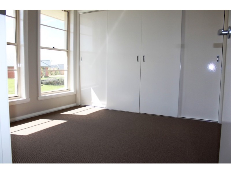 4 Phillip Street, Llanarth NSW 2795