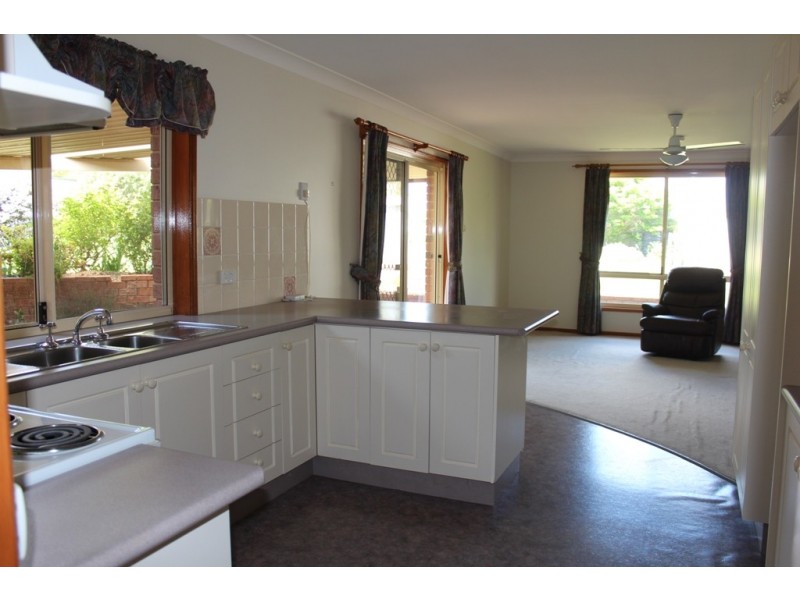 10 Weal Place, Windradyne NSW 2795