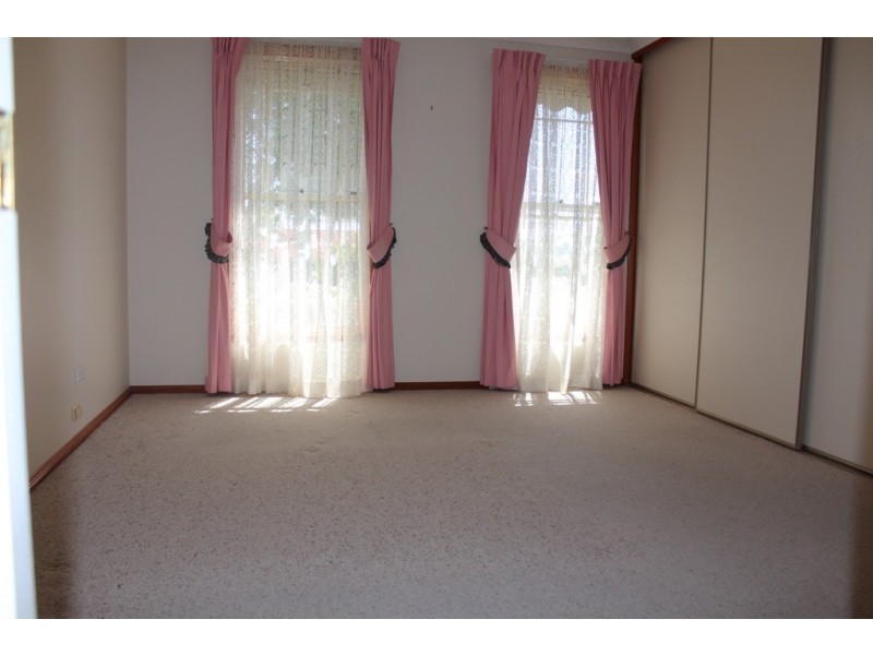 10 Weal Place, Windradyne NSW 2795