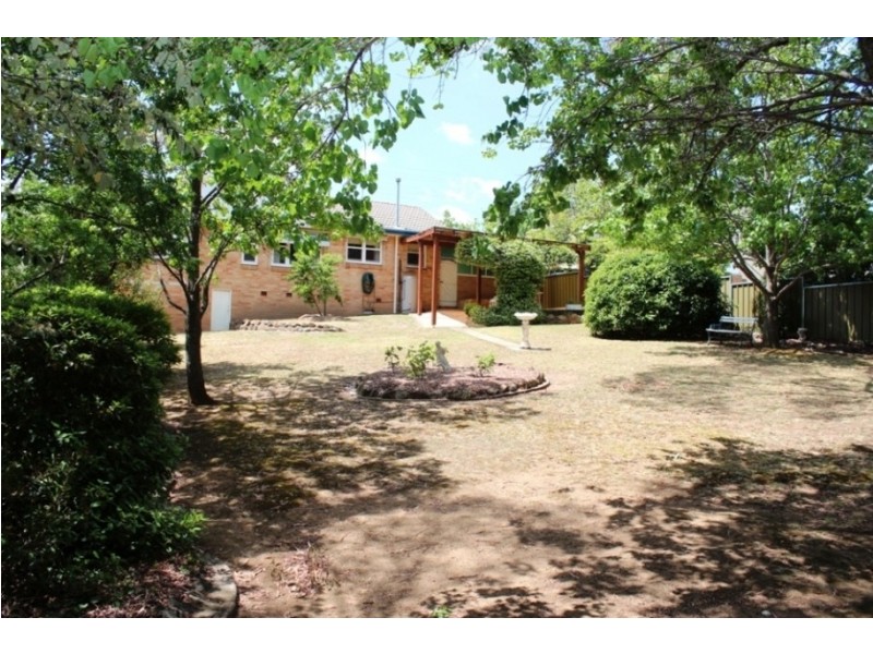 33 Edgell Street, West Bathurst NSW 2795