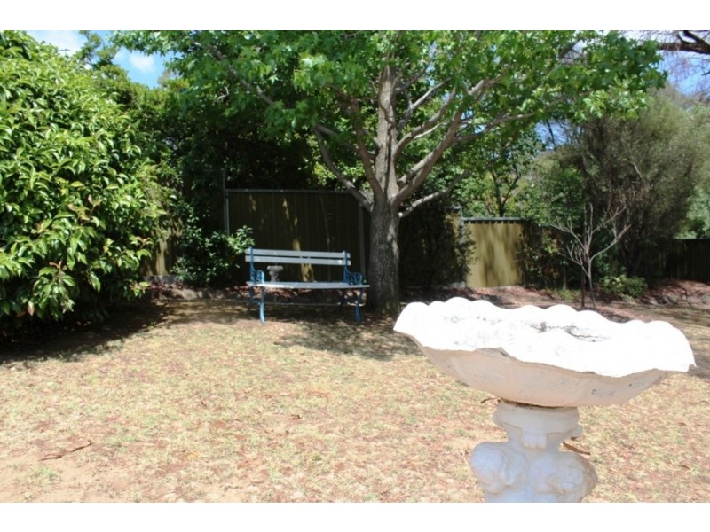 33 Edgell Street, West Bathurst NSW 2795