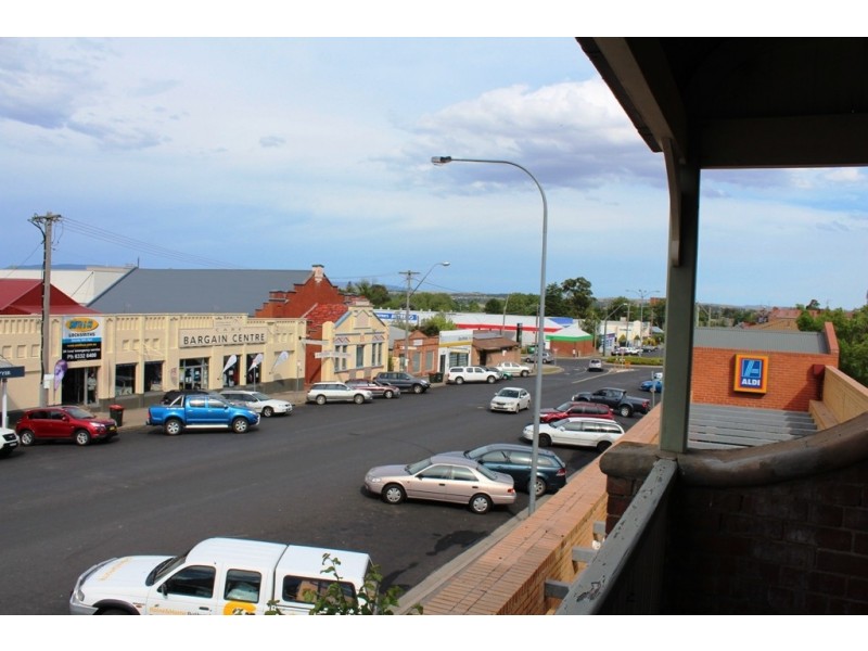 138 Russell Street, Bathurst NSW 2795