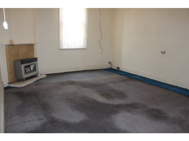 138 Russell Street, Bathurst NSW 2795