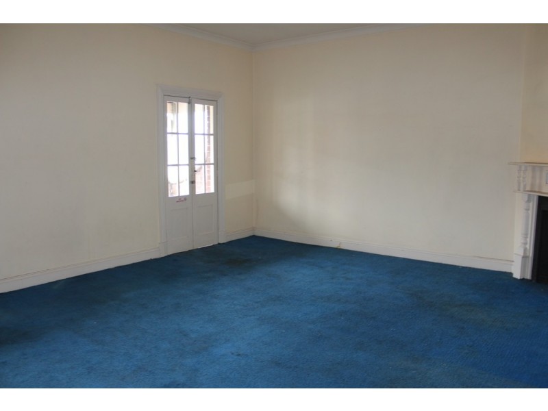 138 Russell Street, Bathurst NSW 2795
