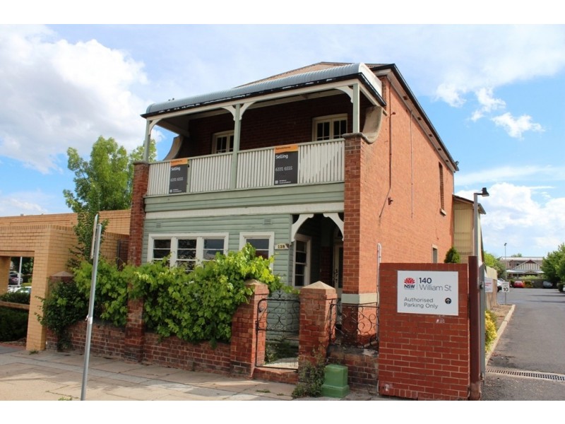 138 Russell Street, Bathurst NSW 2795