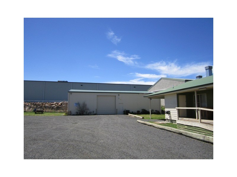 Rear 12 Littlebourne st, Bathurst NSW 2795