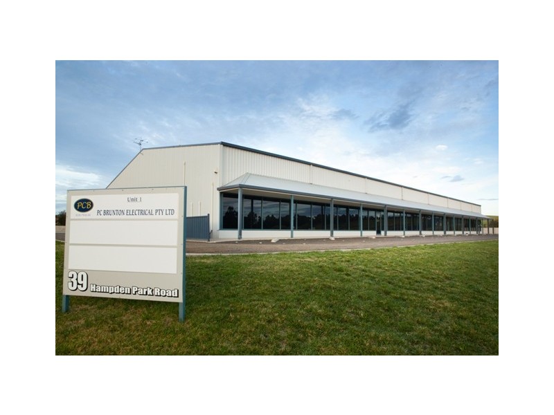 39 Hampden Park Road, Bathurst NSW 2795