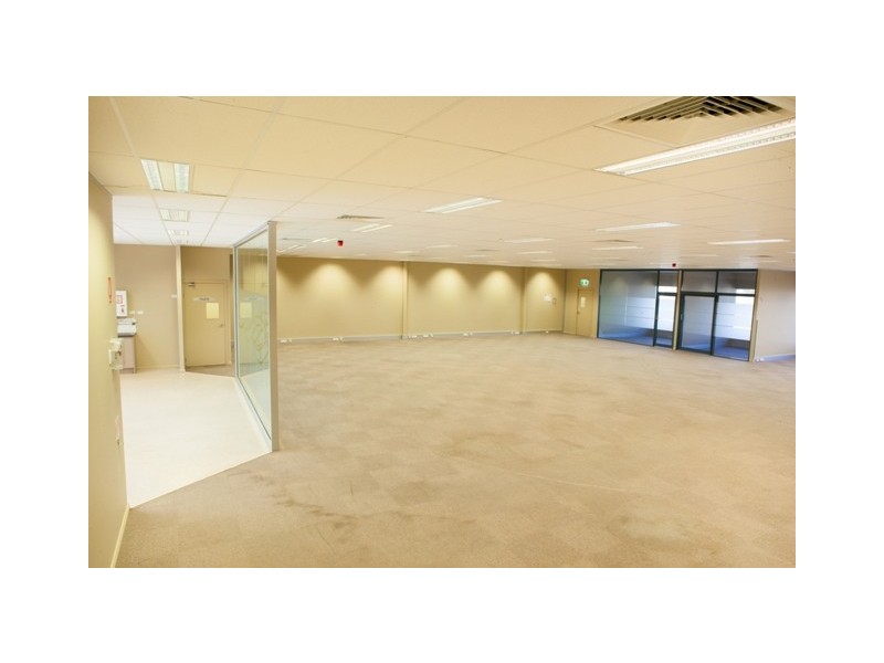 39 Hampden Park Road, Bathurst NSW 2795