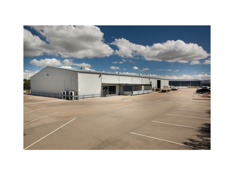 39 Hampden Park Road, Bathurst NSW 2795