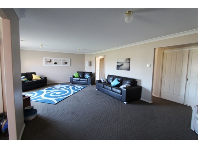 16 Arnold Court, Kelso NSW 2795