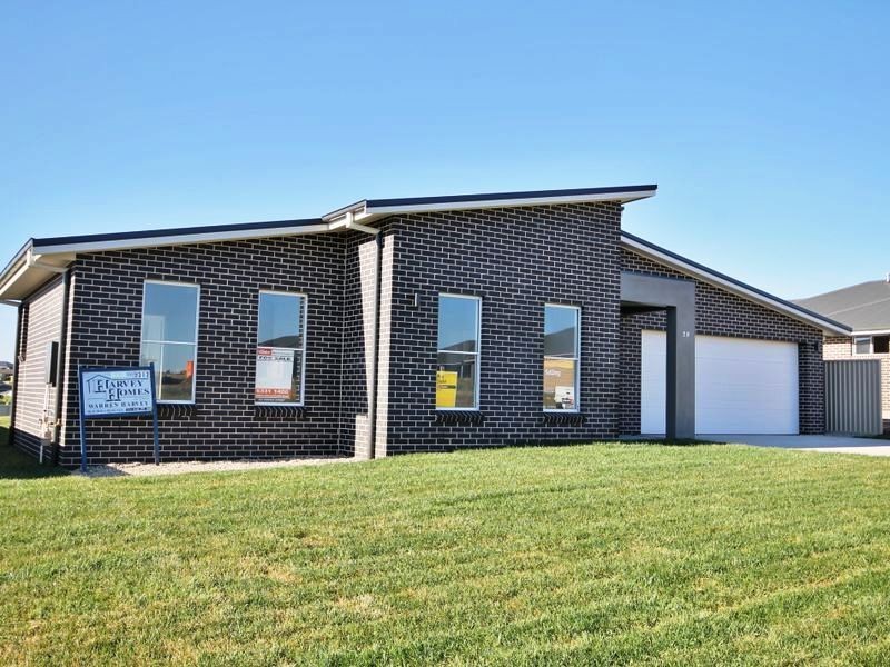 29 Mendel Drive, Kelso NSW 2795