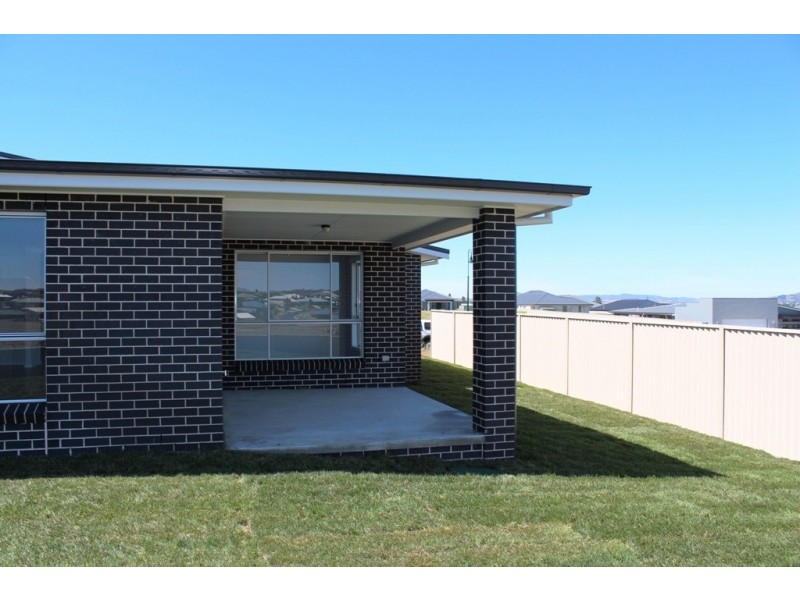 29 Mendel Drive, Kelso NSW 2795