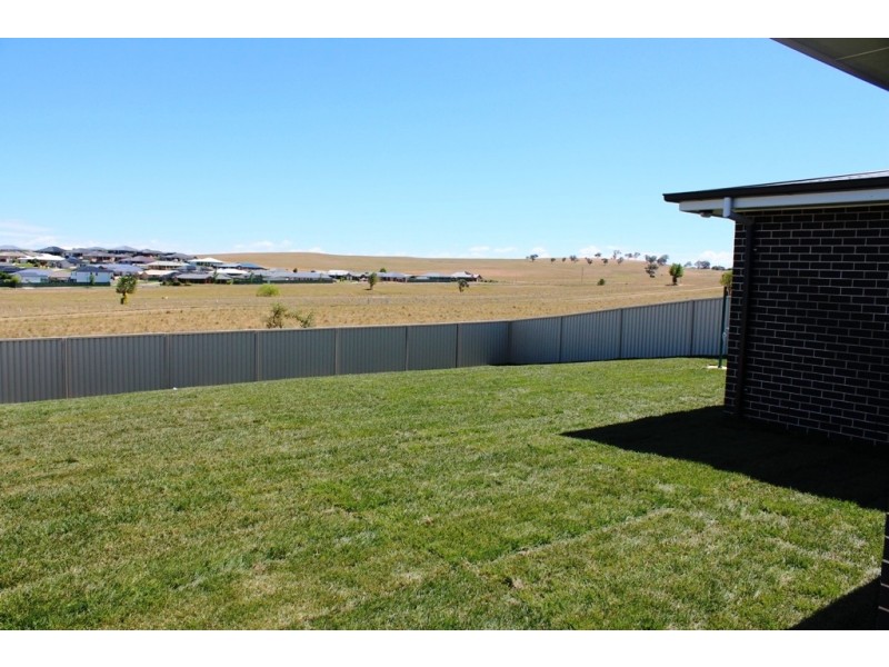 29 Mendel Drive, Kelso NSW 2795