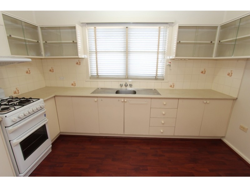 158 Stewart Street, Bathurst NSW 2795