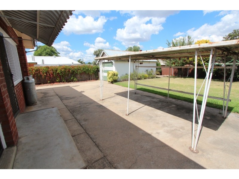 158 Stewart Street, Bathurst NSW 2795