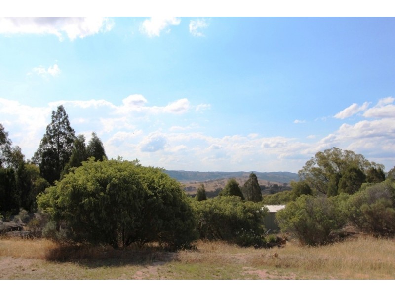 113 Pine Ridge Road, Bathurst NSW 2795